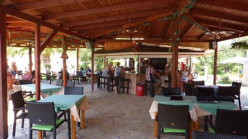Pension Nychterida Маратиас Екстериор снимка